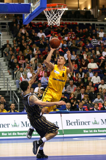 而是篮网在 而是篮网在